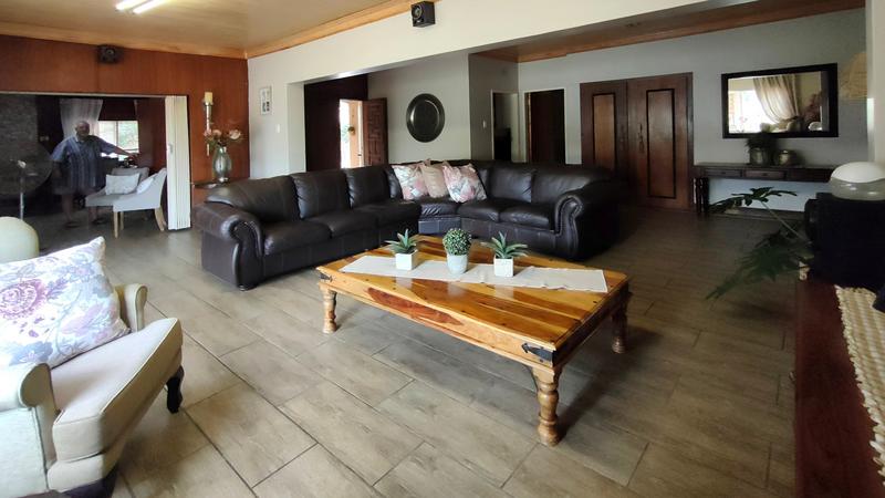 16 Bedroom Property for Sale in Middelburg Rural Eastern Cape